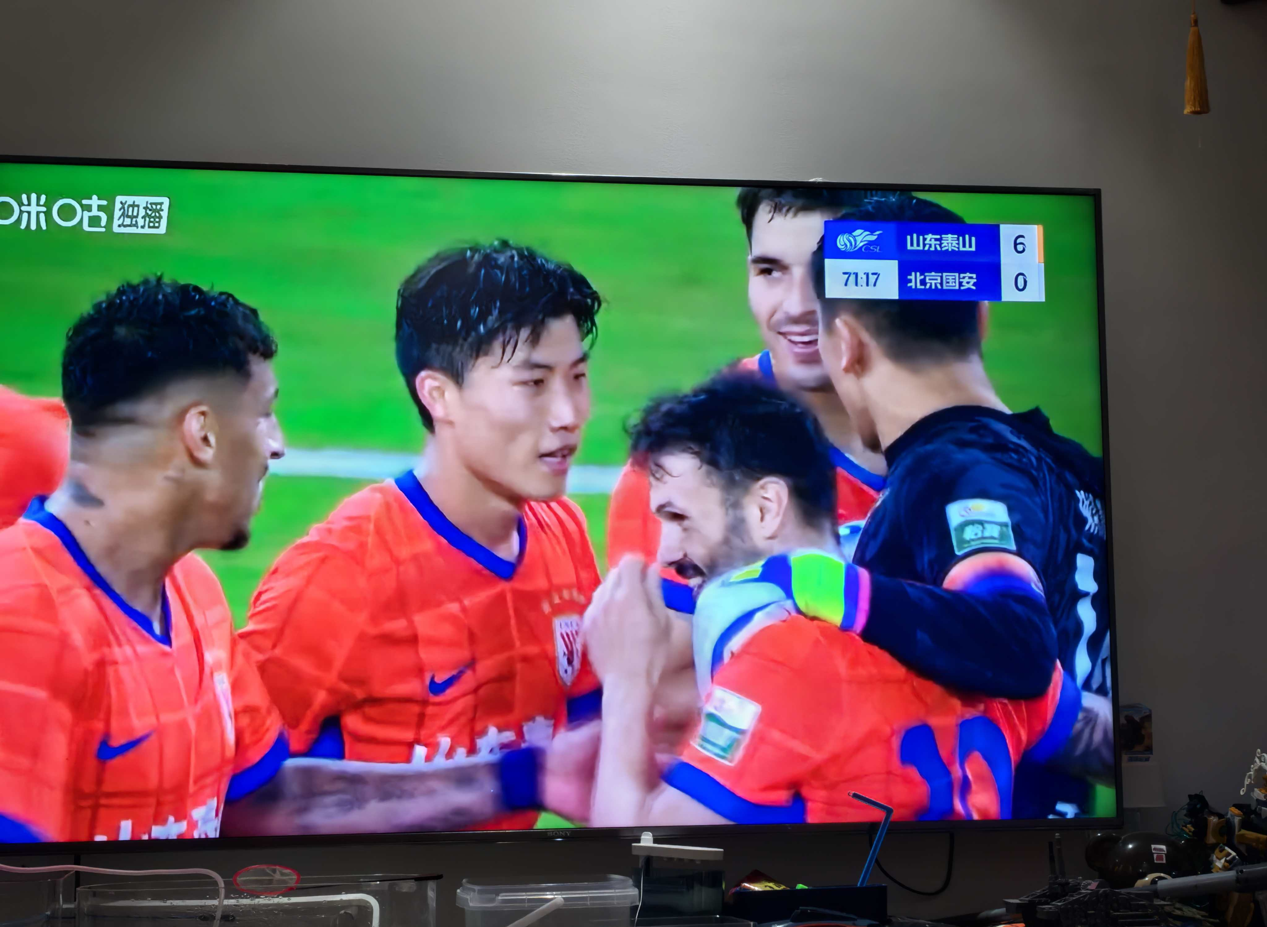 爱游戏官方网站 -关于今晨突围战来临，萨克拉门托国王围绕中超更衣室发声，赛场秩序良好，年轻球员得到机会的信息