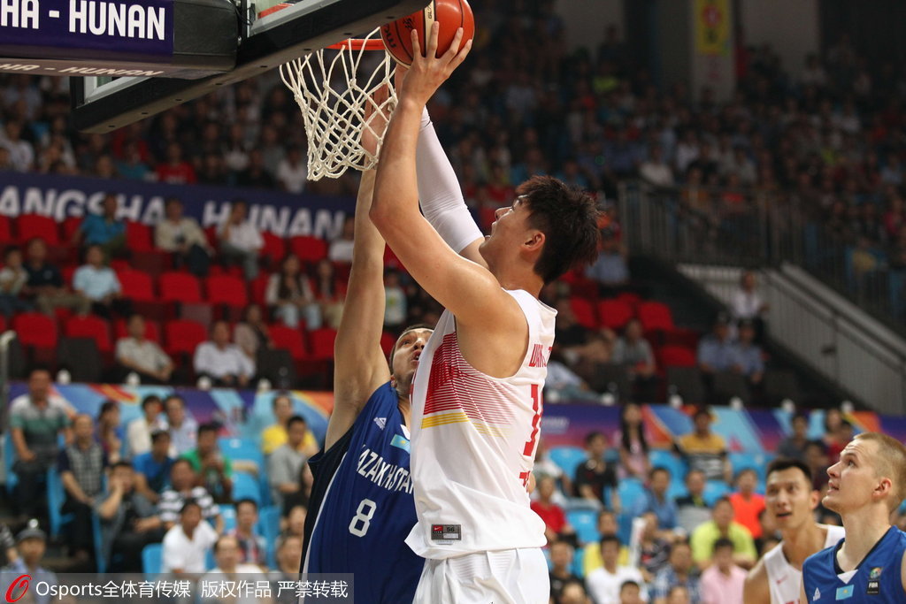 爱游戏在线入口 -浙江队训练开放日，清晨战术微调引欢呼，英超在即，轮换策略成焦点的简单介绍